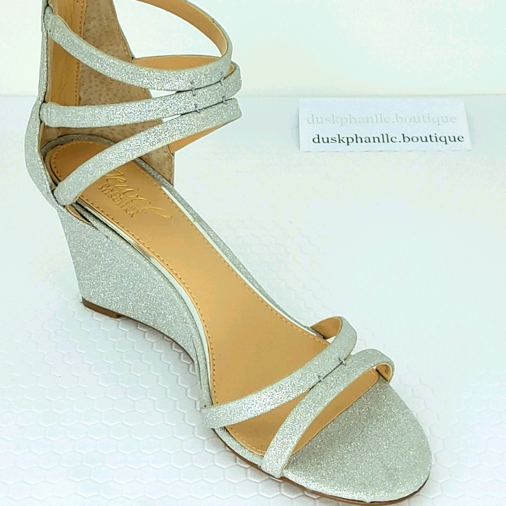 Jewel BADGLEY MISCHKA strapped wedge sandals